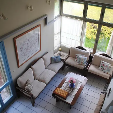 Fraksi Holiday home *